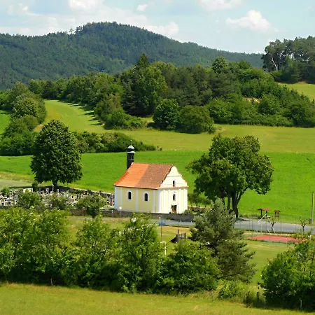 Tauchen Semesterbostad Rabí