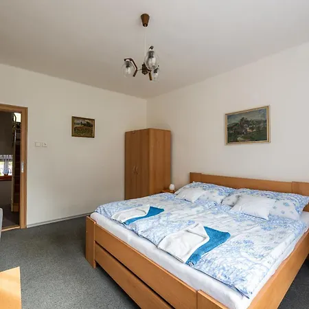 Semesterbostad Tauchen *